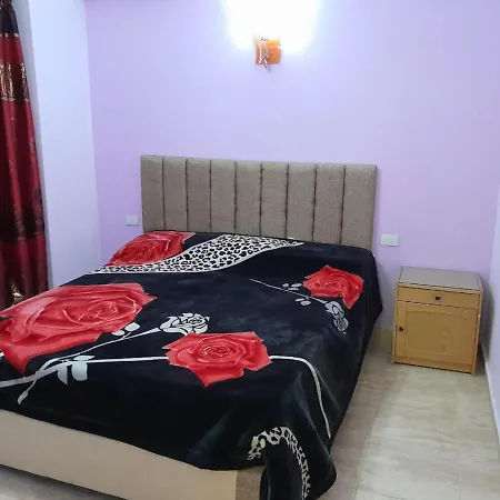 Charming 2-Bed Apartment In El Zahabiazahabia